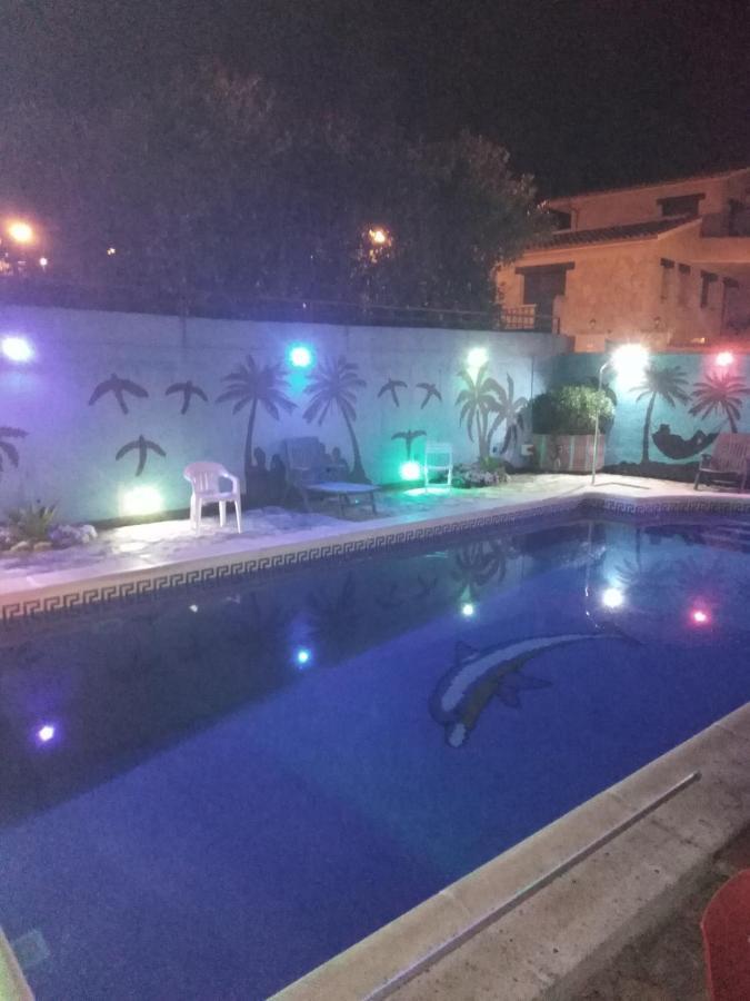 Villa Las Palmeras Arenas de San Pedro Eksteriør billede