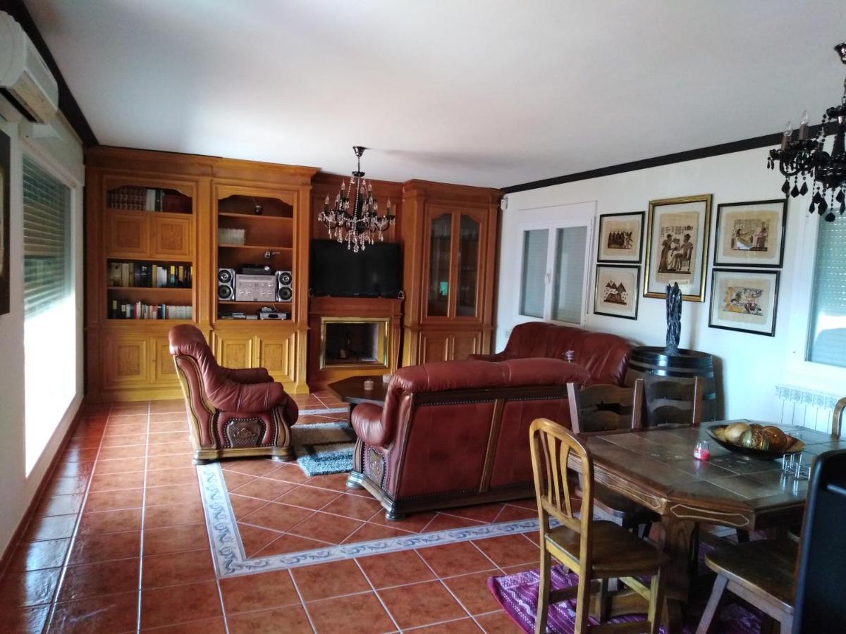 Villa Las Palmeras Arenas de San Pedro Eksteriør billede